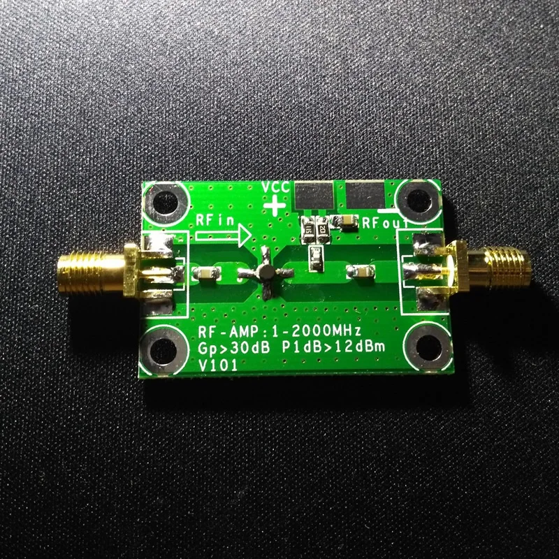 Noise figure: 2dB @ 500MHz RF high-frequency broadband signal amplifier low noise LNA (1-2000MHz gain 30dB