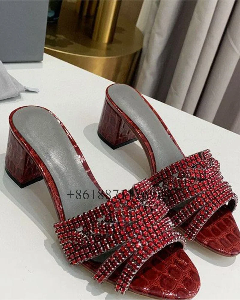 Stone Pattern Round Toe Outdoor Summer Women Slippers With Rhinestone Chunky Middle Heels Or Flat Slip On Design Large Size Shoe