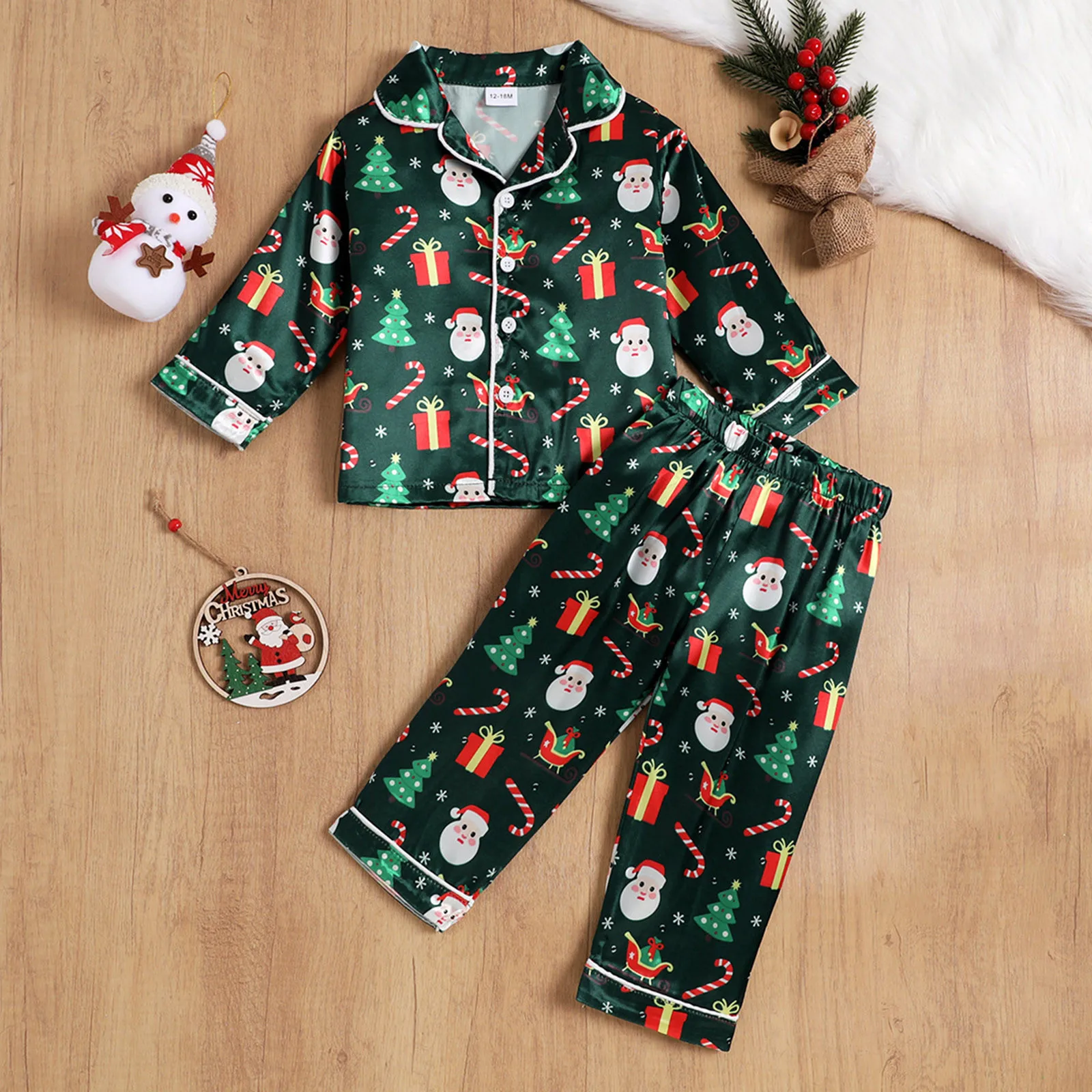 

Комплекты одежды для маленьких мальчиков и девочек, новинка 2025 года, рождественские топы с длинными рукавами и мультяшными принтами, рубашки, брюки, комплекты из двух предметов, пижамные комплекты