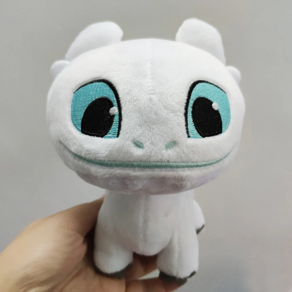 22cm Dragon Stuffed Dolls  Light Fury Toothless Night Plush Toy Soft White Dragon for Kid Dropshipping