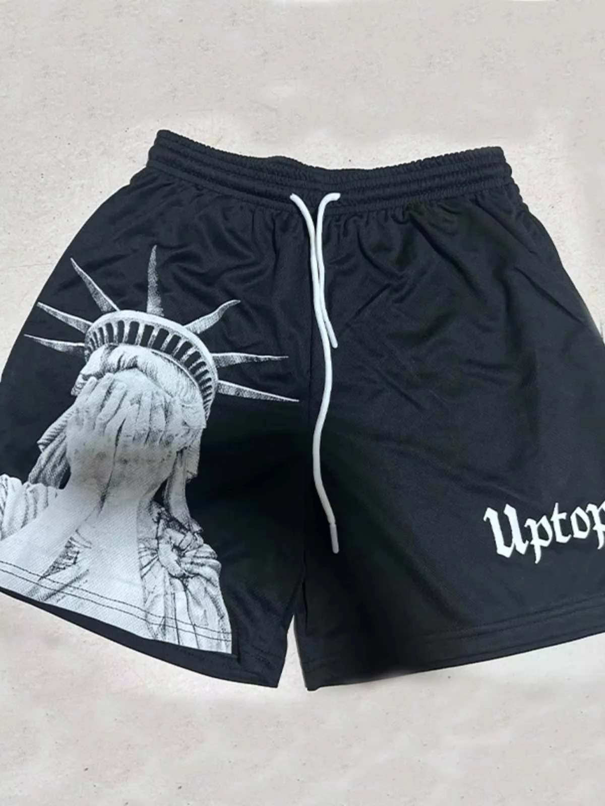 

Американские трендовые летние спортивные повседневные шорты с героями мультфильмов, свободные дышащие быстросохнущие мужские и женские повседневные модные шорты Y2k