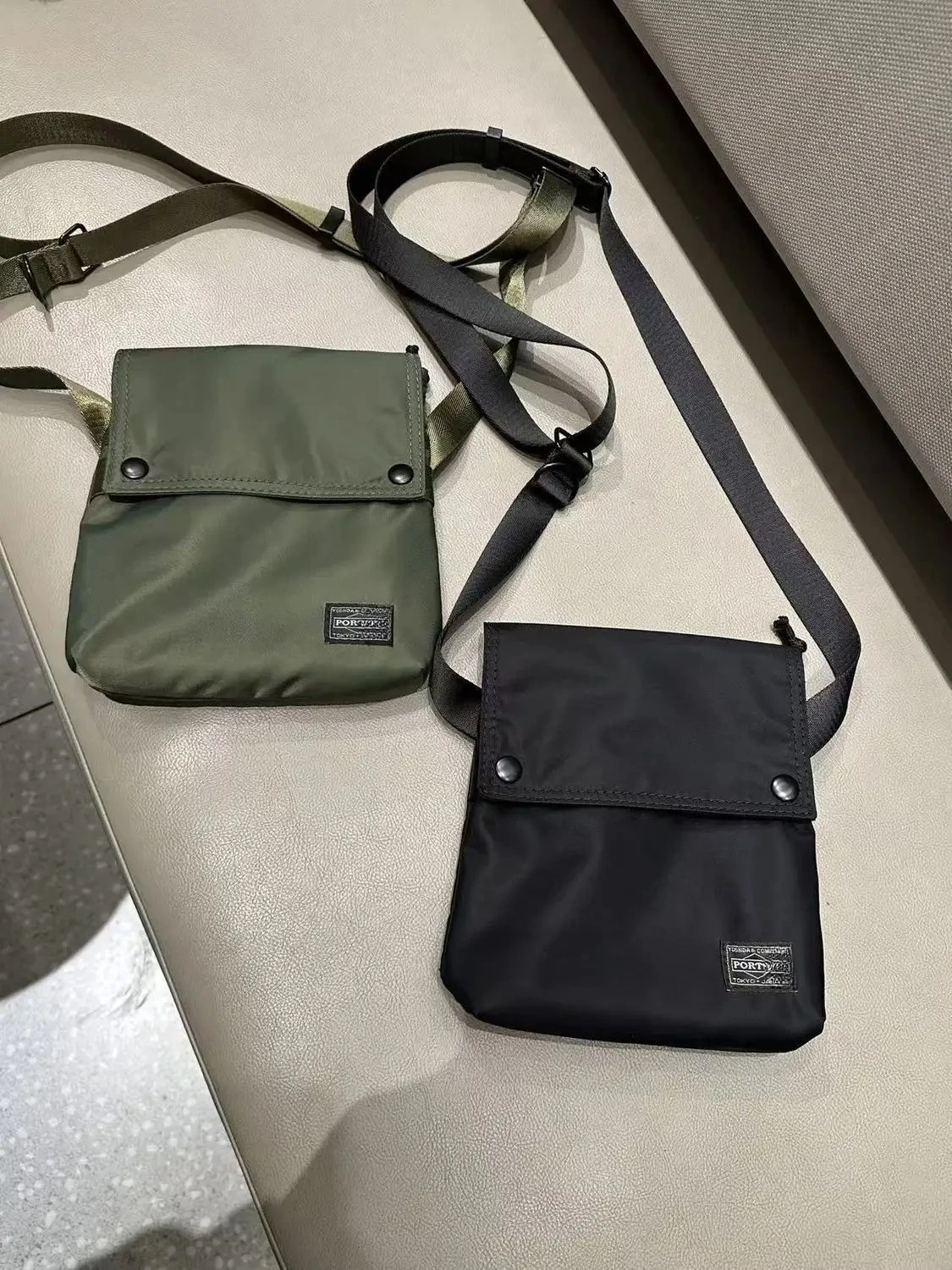 

Port Multifunctional Tactical Chest Bag Nylon Crossbody Lightweight Waterproof Outdoor Travel Hiking Cycling