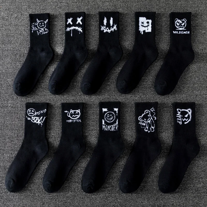 10 Paar Herren-Sportsocken, lässig, atmungsaktiv und vielseitig. Personalisierte Socken mit Ghost-Gesicht-Graffiti