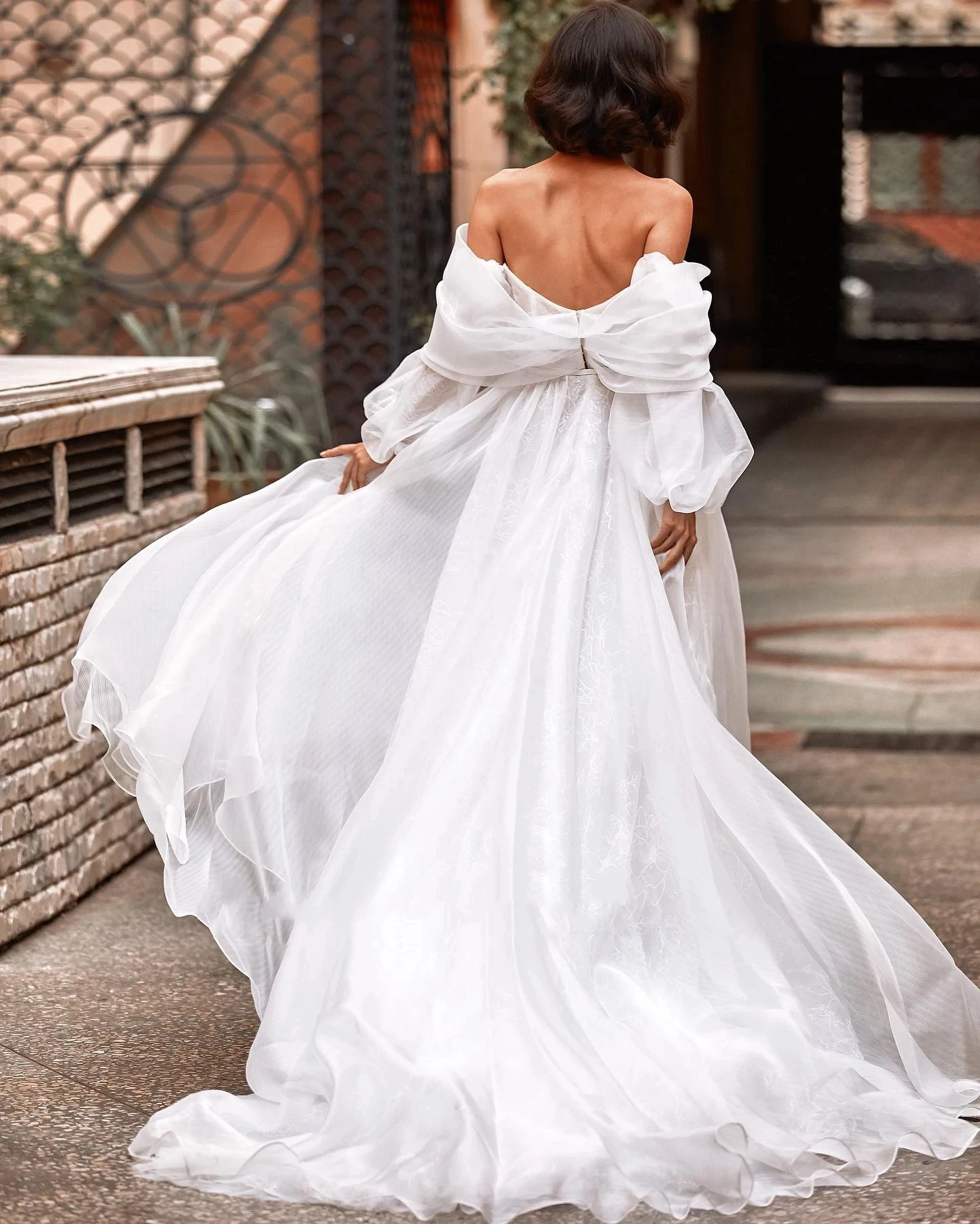 Graceful Wedding Dresses Bow Decorate Strapless Bridal Robes Puff Sleeves Gowns For Formal Party Vestidos De Novia Customized