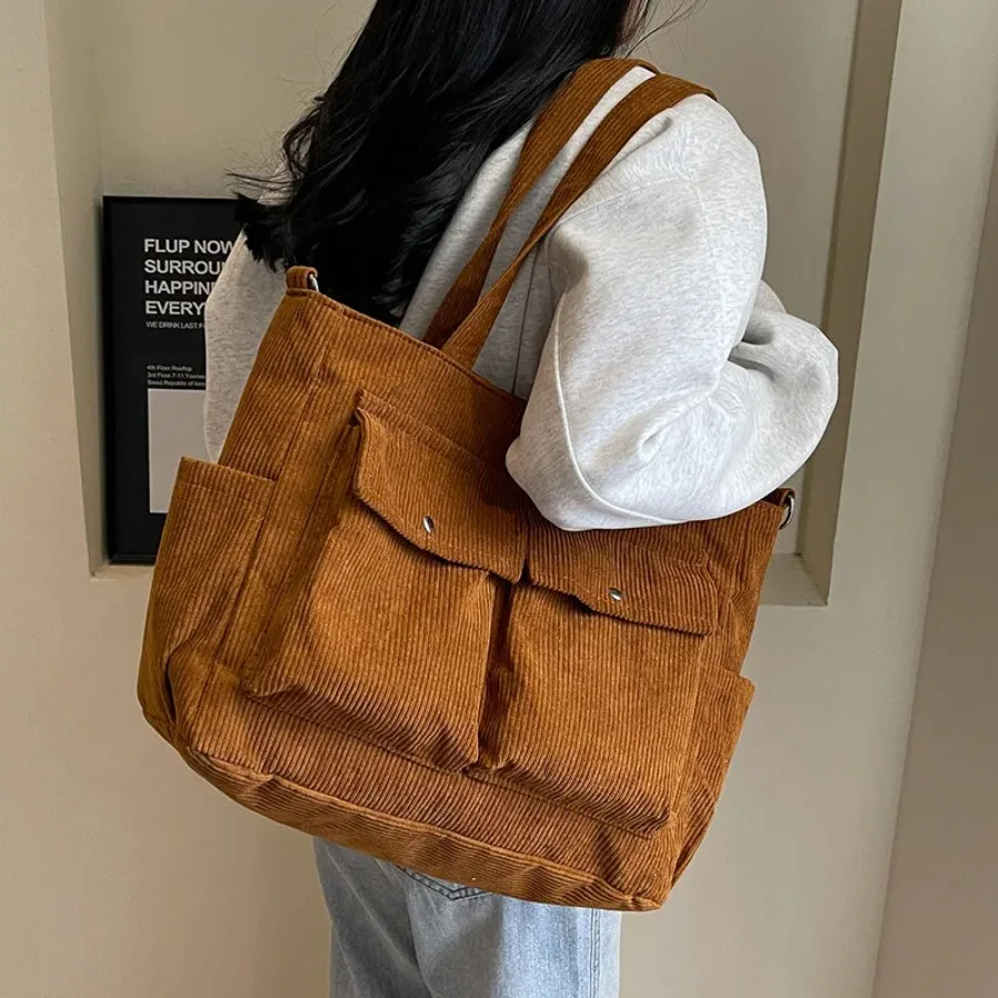 

New summer fashion niche female handbag large capacity fall and winter crossbody simple versatile daily shoulder commuter bag