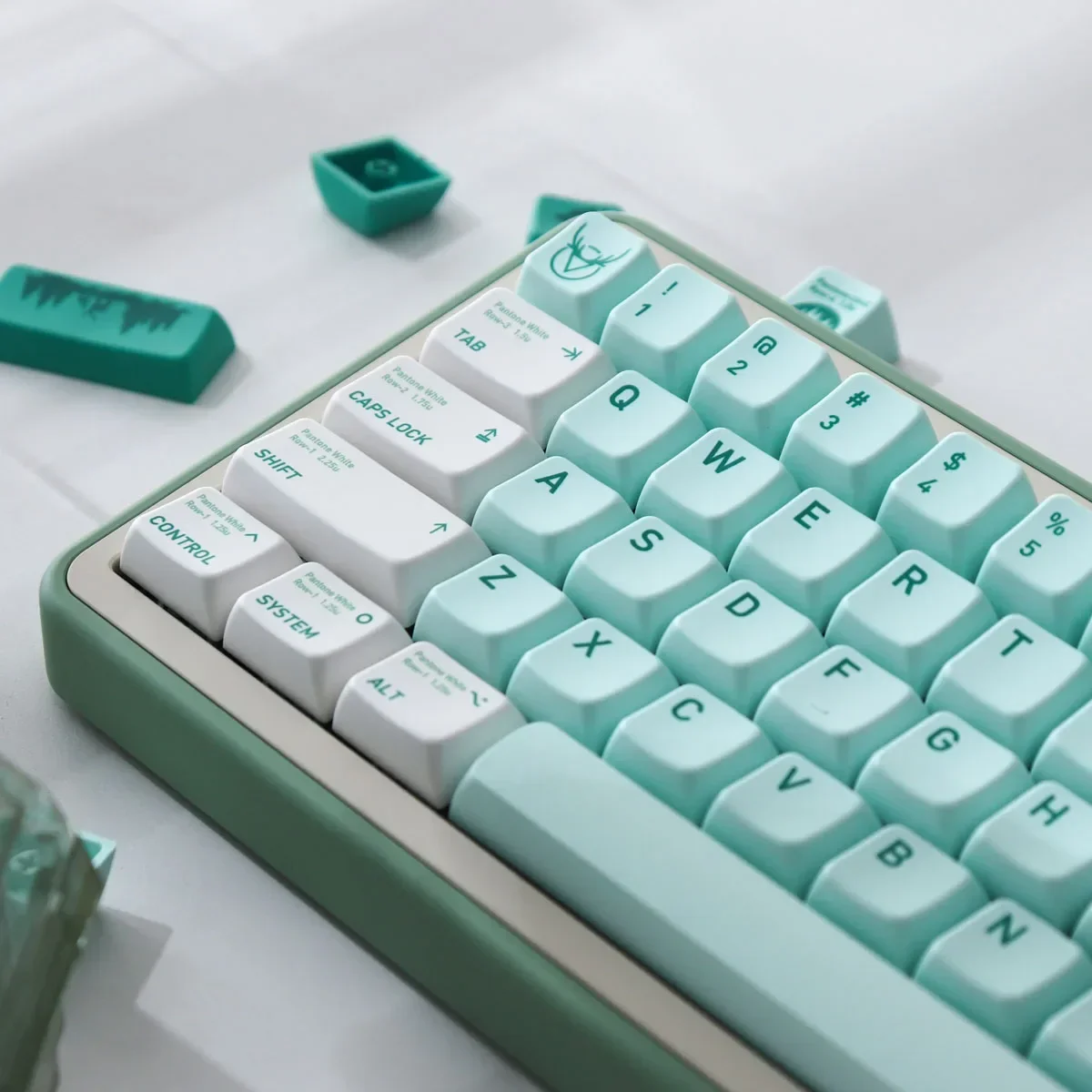 Mist Forest 144 key mechanical keyboard keycap personality PBT sublimation MDA height adaptation 67/84/87 etc