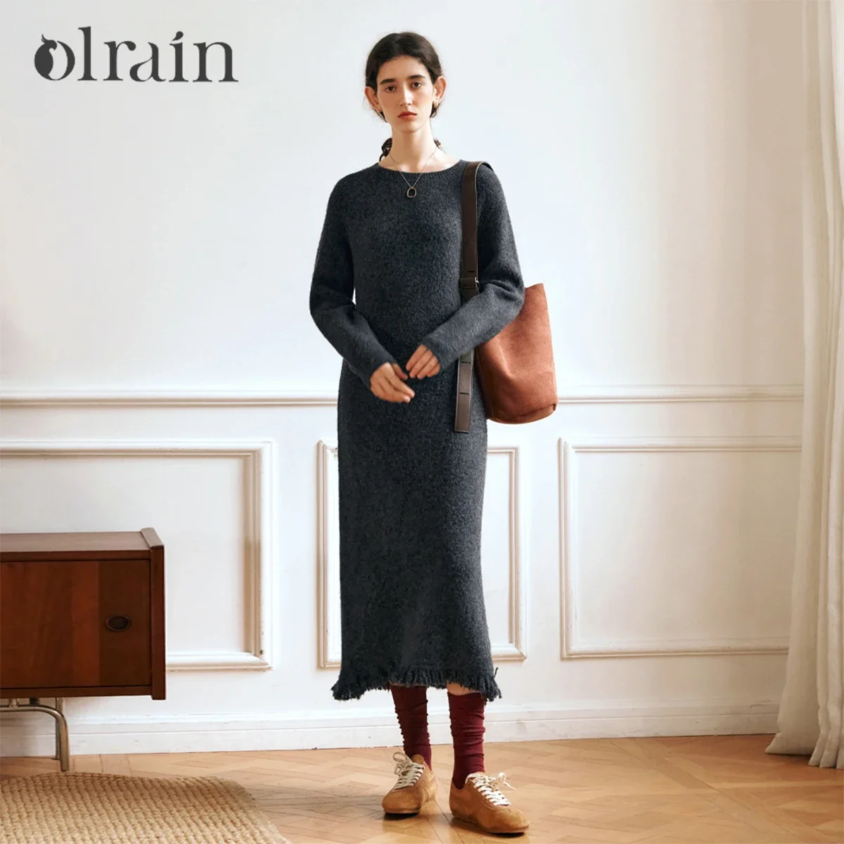 

OLrain Tassels Straight Dresses Women 2025 Autumn Deep Grey Midi Knitted O-neck Drop Sleeve Elegant Basic Long Dress O56DL95211