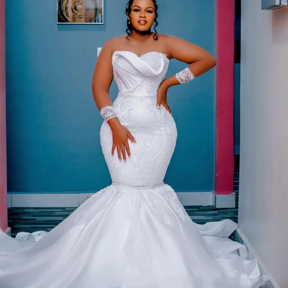 

Customized Mermaid Wedding Dress Bridal Gown with Illusion Long Sleeves Factory Custom Made