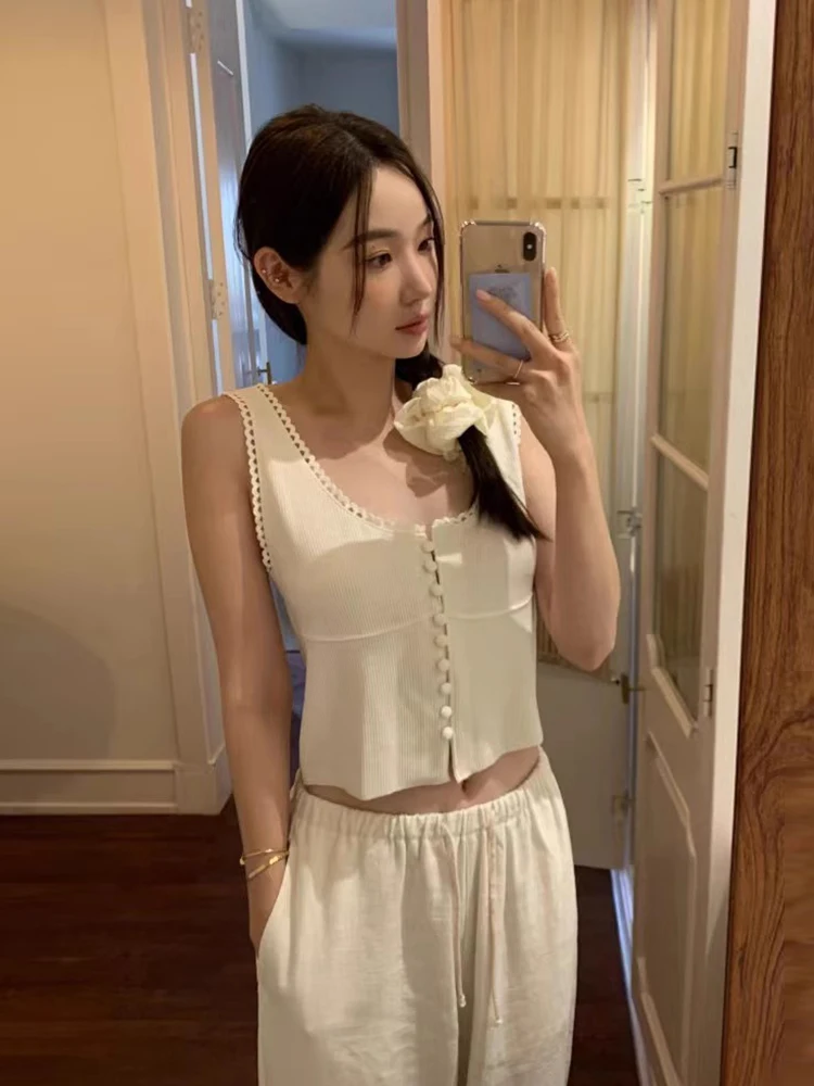 Ceco de punto adeazante versátil con botones pequeños y cuello en U para mujer, Top con tirantes, estilo de viaje a la m...