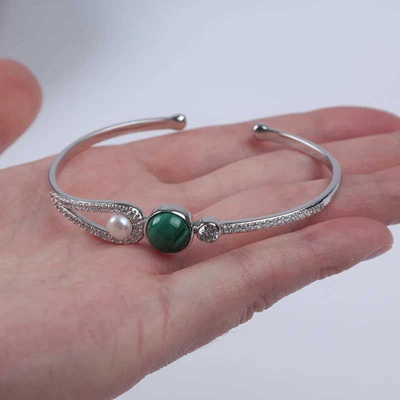

New Arrival 925 Silver Handcrafted Bracelet With Central Malachite Stone Freshwater Pearl Bracelet