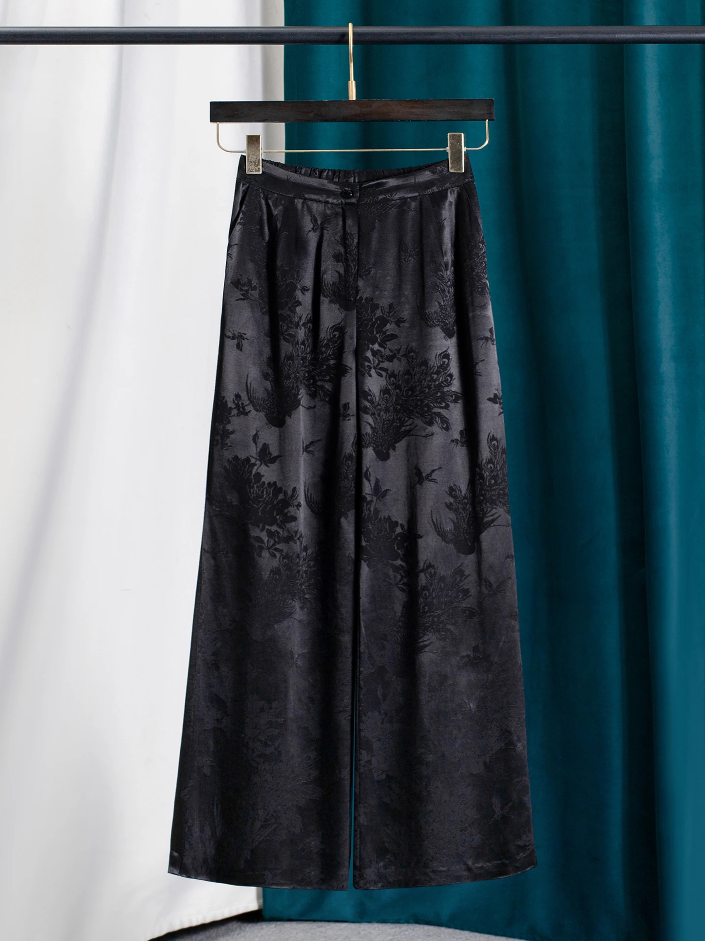 

Новые женские брюки в китайском стиле из черного ацетатного атласа, широкие, струящиеся, повседневные, с высокой талией, прямого кроя, весенние