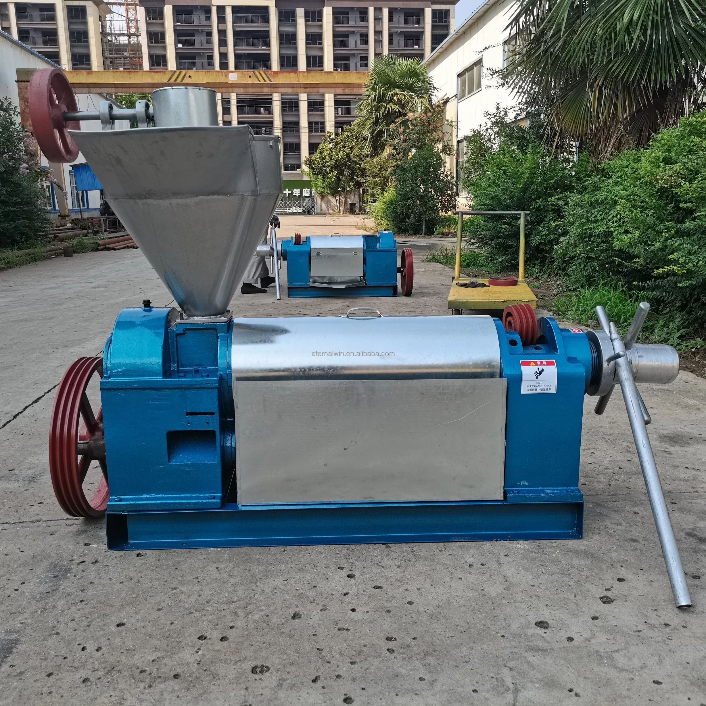 ZX130 Commercial Automatic High Efficiency Oil Press Machine for Soybean Peanut Rapeseed Olive Sesame Walnut Oil Energy Saving