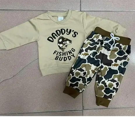 

Весенне-осенняя одежда для маленьких мальчиков, пуловер с длинными рукавами и принтом рыбы, толстовка с эластичной резинкой на талии, камуфляжные штаны, комплект из 2 предметов