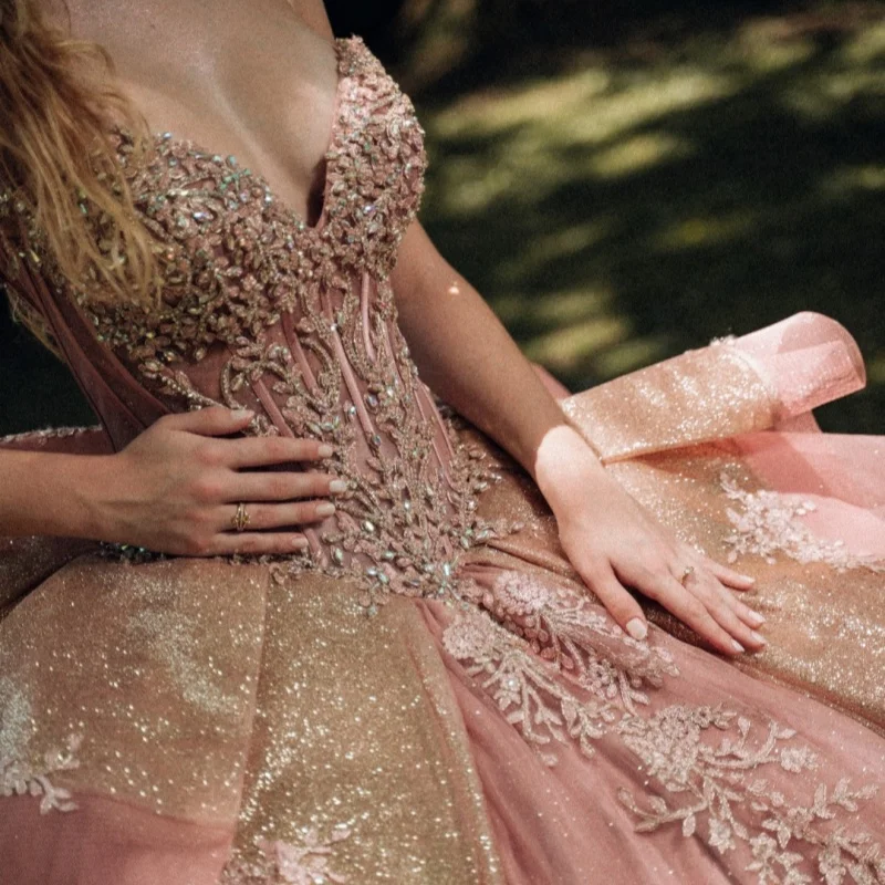 

Shiny Pink Quinceanera Dresses off-shoulder Glitter Crystal Decal Lace Layering Long tail Bow Vestido De 15 Quinceanera Customiz