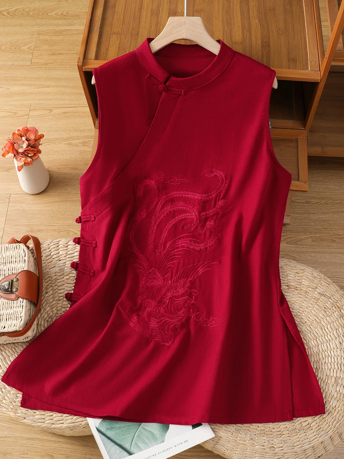 

Красный китайский джет с вышивкой, тяжелый рабочий воротник-стойка, традиционный костюм Тан, топ для женщин