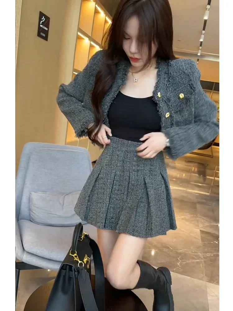 Elegant Tweed Short Coat Women\'s Fashion Set: 204 Spring Autumn New Refined High-waisted Skirt Two-piece Outfit Female Lady Coat