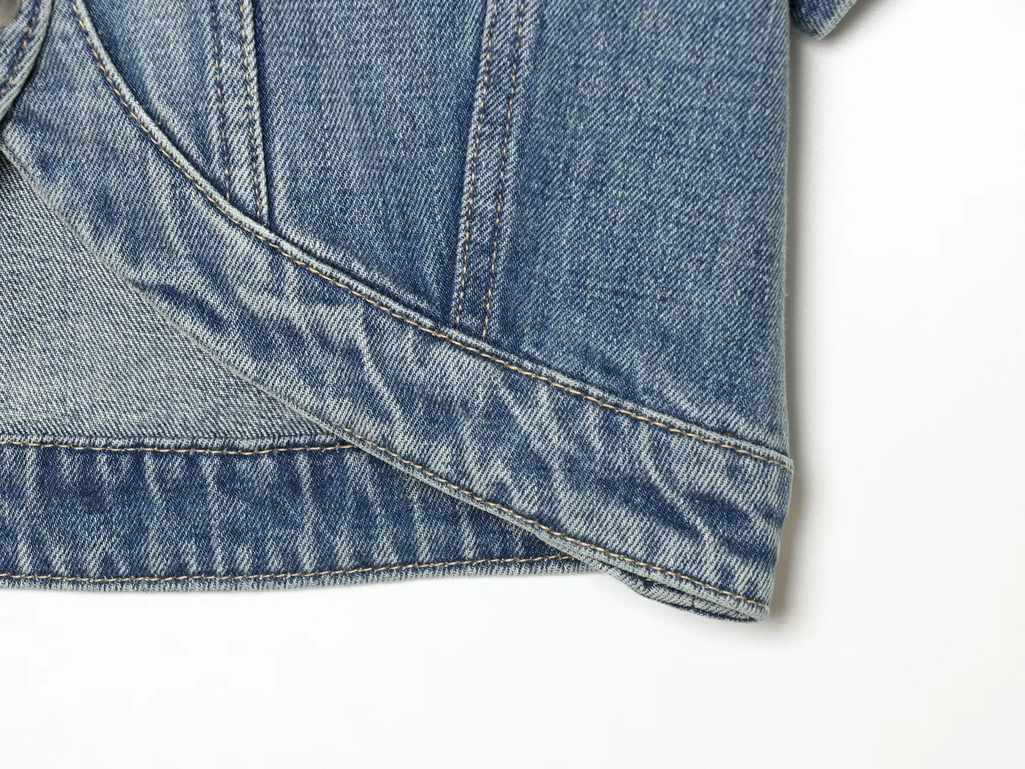 Schicke kurze Jacke für Damen, lässige Kurzarm-Jeansjacken, neue sommerliche dünne einreihige Jeans-Oberbekleidung, Damenkleidung – Detail 8