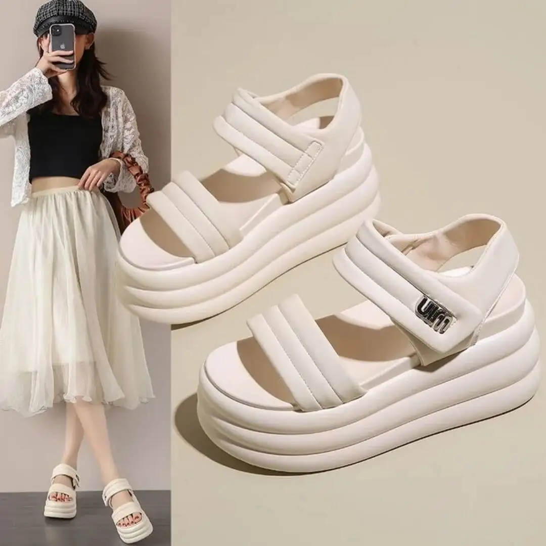 

2025 Summer New Women's One Strap Thick Soled Sandals Fashionable Internet Celebrity Style Versatile & Casual. Loose Fit