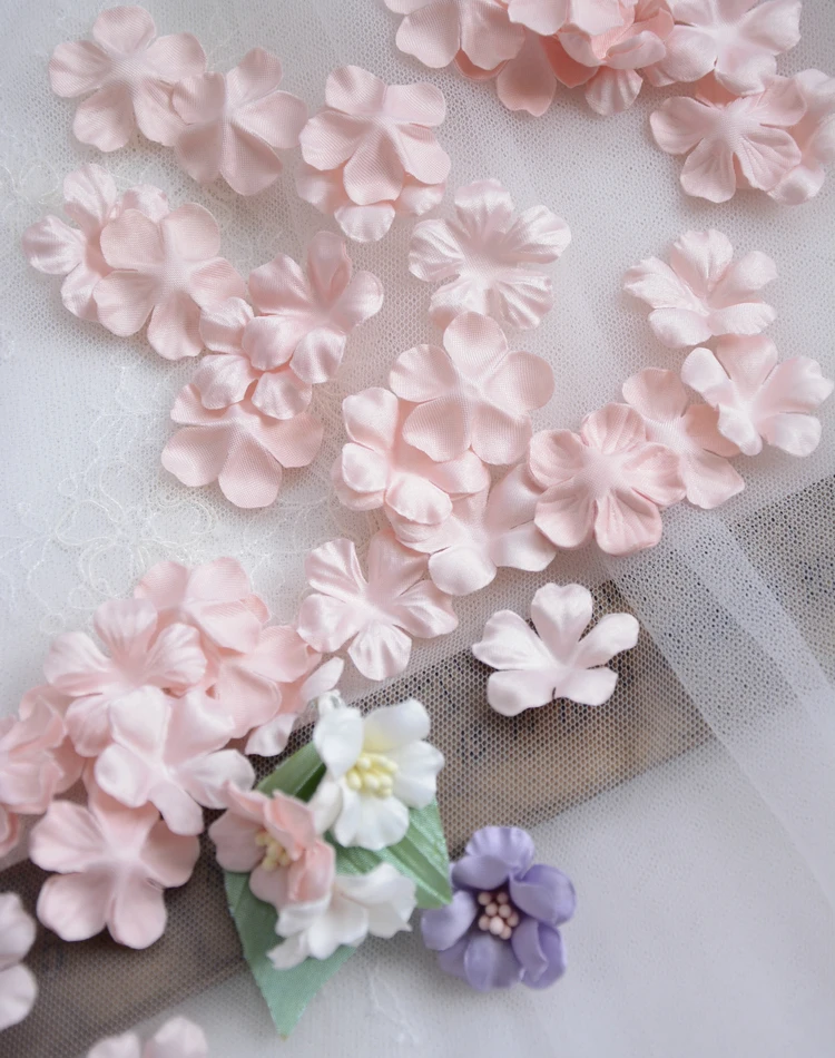 100PCS Multicolor DIY Handmade 3D Organza Flower DIY Wedding Dress Veil Mini Flowers Baby Clothes Making Materials 3CM RS4035