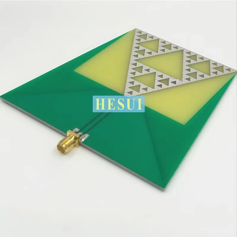 Antena artística fractal Rf UWV