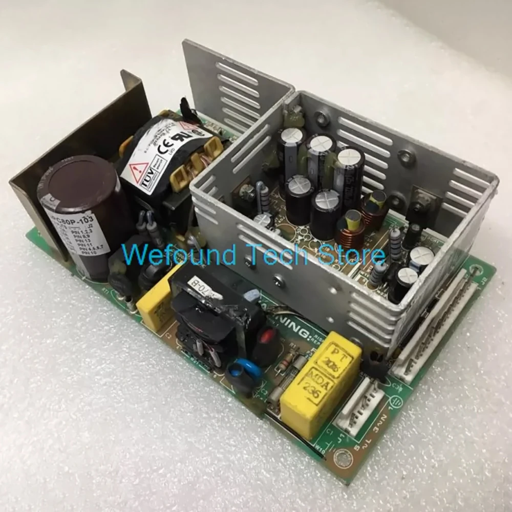 

Импульсный источник питания +5В12А+24В3.5А+12В2А-12В1А GPC80P-103