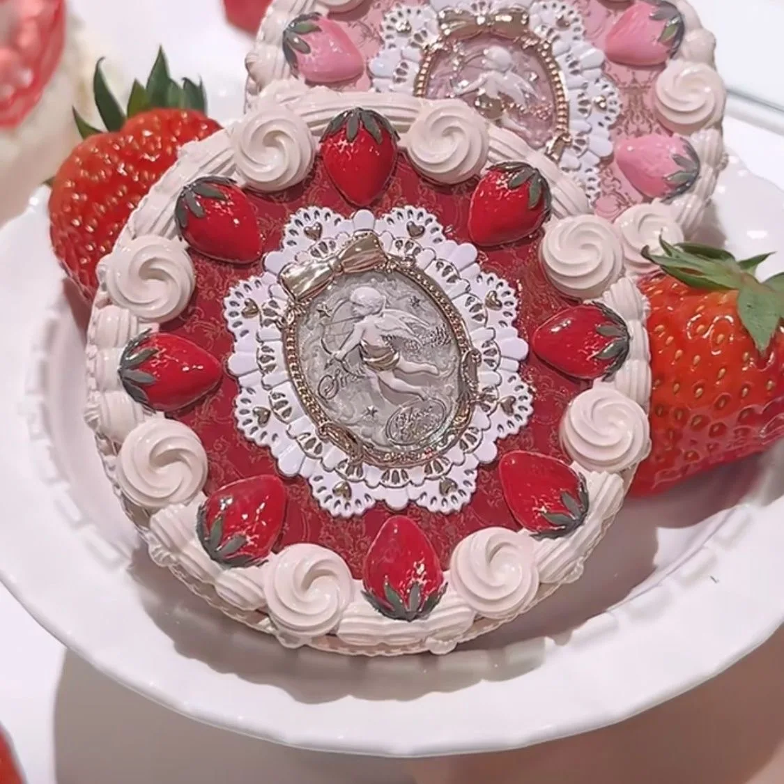 Flower Knows Strawberry Cupid Pressed Foundation Powder Makeup Matte Soft Compact Powder Oil Control Waterproo Face Powder