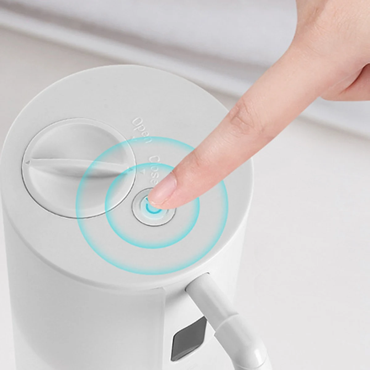 

H-W Automatic Soap Dispenser Contactless Smart Foam Infrared Sensor Foam Soap Dispenser Hand Washing