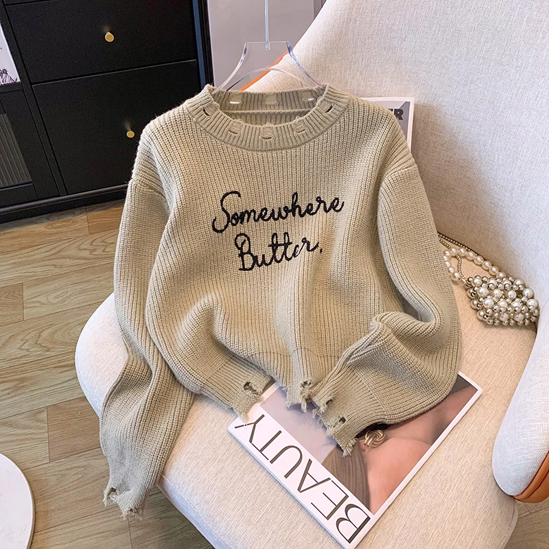 

Bomon Vintage Slouchy Alphabet Embroidered Sweater for Women Autumn/Winter 2024 design feel loose thickened warm knit short top