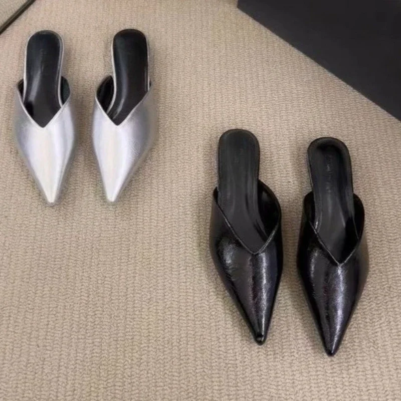 

New Spring and Autumn Temperament Slip-on Kitten Heel Shoes Women's Pointed Toe Shallow Mouth Non-slip Wear-resistant Flip-flops