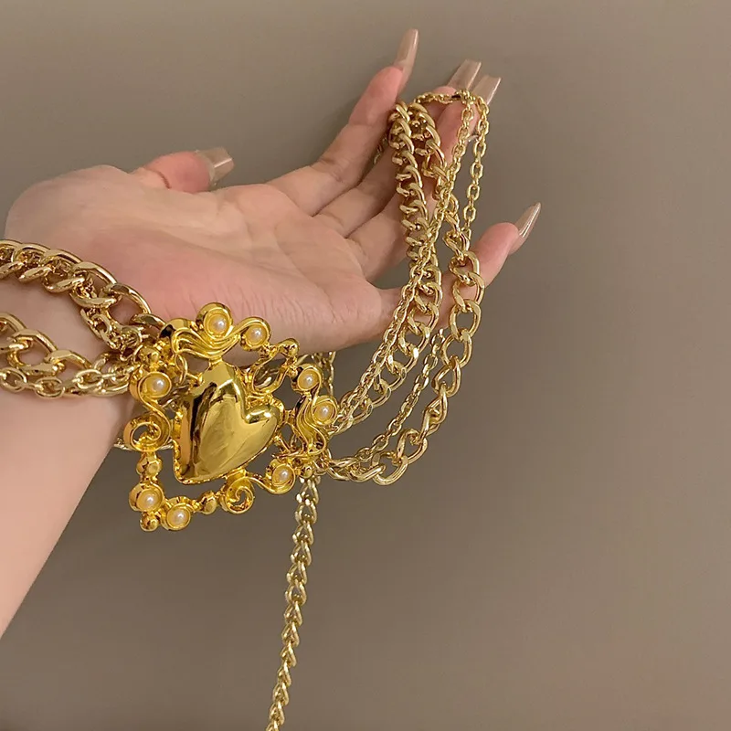 Fashion small fragrance multi-layer golden heart-shaped waist chain Celebrity style creative fringe belt chain dress accessories