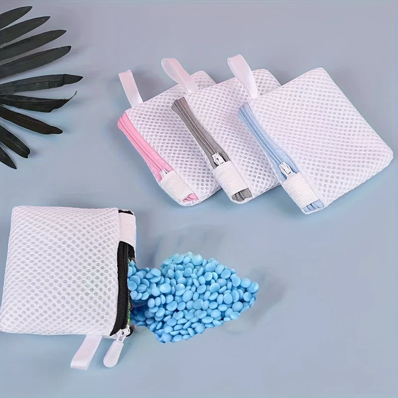 1pc Random Color Multi-Functional Mini Laundry Net Bag, Thickened Machine Wash Laundry Capsule Storage Bag, Triangle, Square