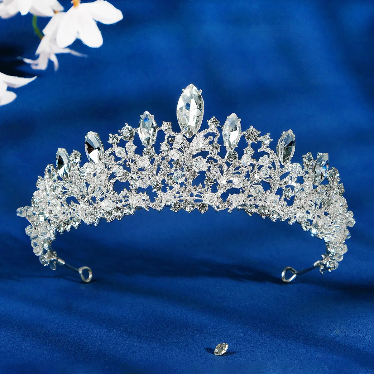 

Efily Luxury Elegant Crystal Crown Hair Accessories Tiara For Women Party Rhinestone Bridal Crown New Hair Jewelry