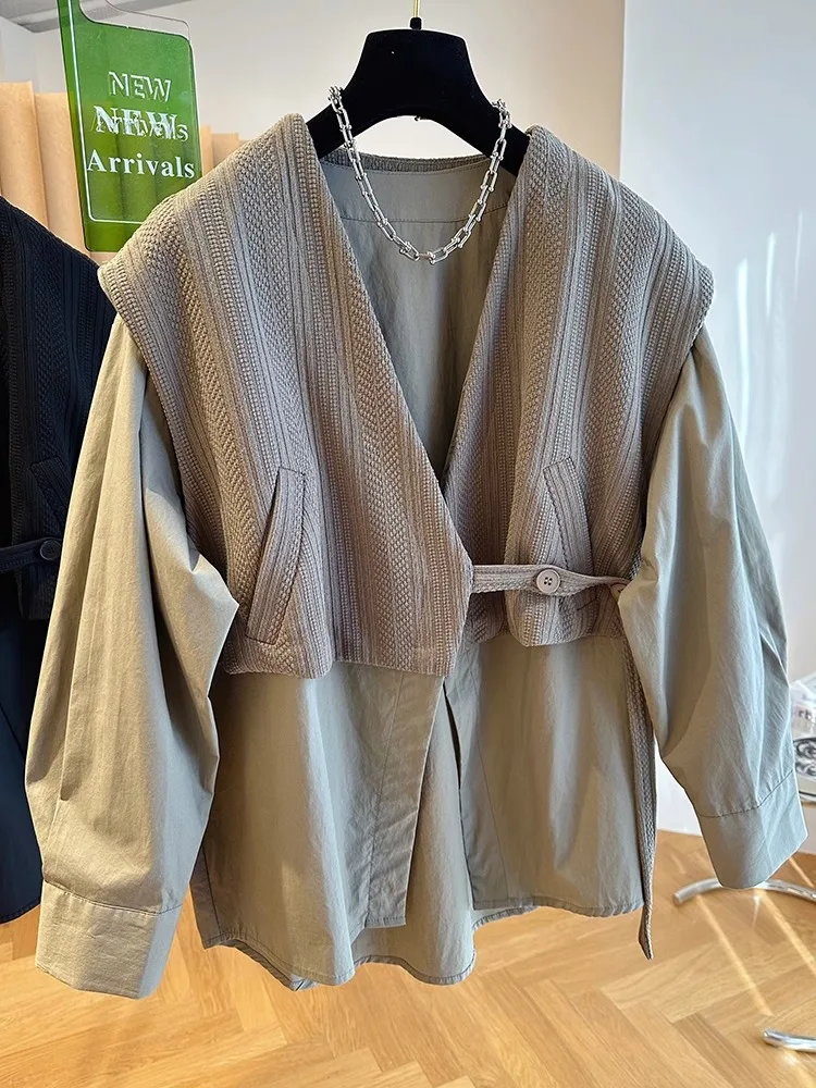 

plus Size Women's Loose Knitted Vest Shirt Patchwork Slimming High Waist Long Sleeve V-Neck Fake Two-Piece Top Commute Style