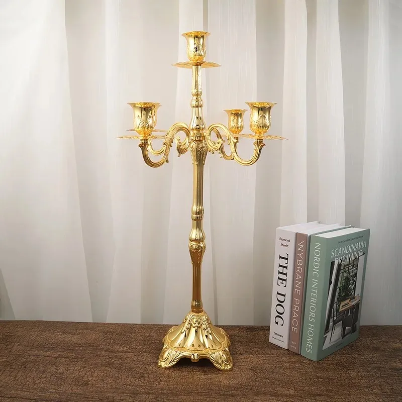 Metal Candle Holder Vintage Nordic Candle Holders Standing Scented Aromatic Candlesticks for Candles Luxury Wedding Home Decor
