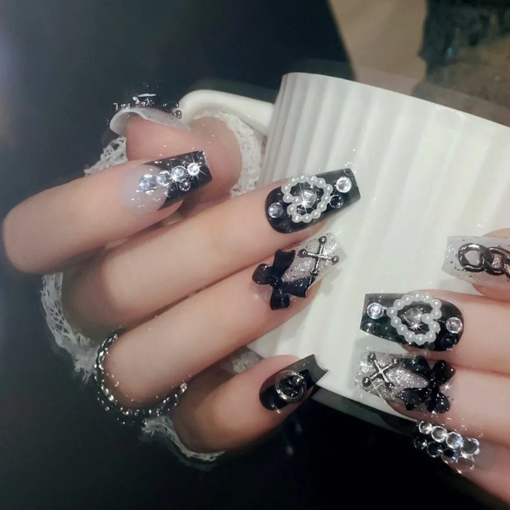 24pcs sanrio kawaii aranyos kuromi handmade Bűvészkellék Köröm vel Meghajlás Gyöngyözik Kidolgozott Balett Fehérneműs szekrény -en nails 3D Gúnyrajz Anime Ál- nails