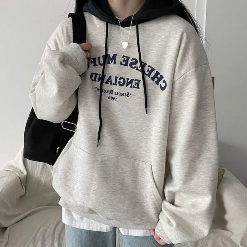 Met Hoed Hoodies Vrouwen Modeprint Eenvoudige Gesplitste Capuchon Winterkleding Kpop Trekkoord Chique Kangoeroe Zak Losse Vrijetijdskleding