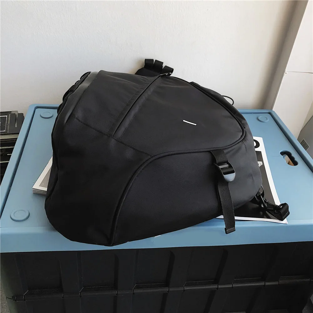 

Crossbody Bag Large Capacity Traveling Chest Bag Nylon Fashion Casual Simple Portable Adjustable Strap for Weekend Vacation