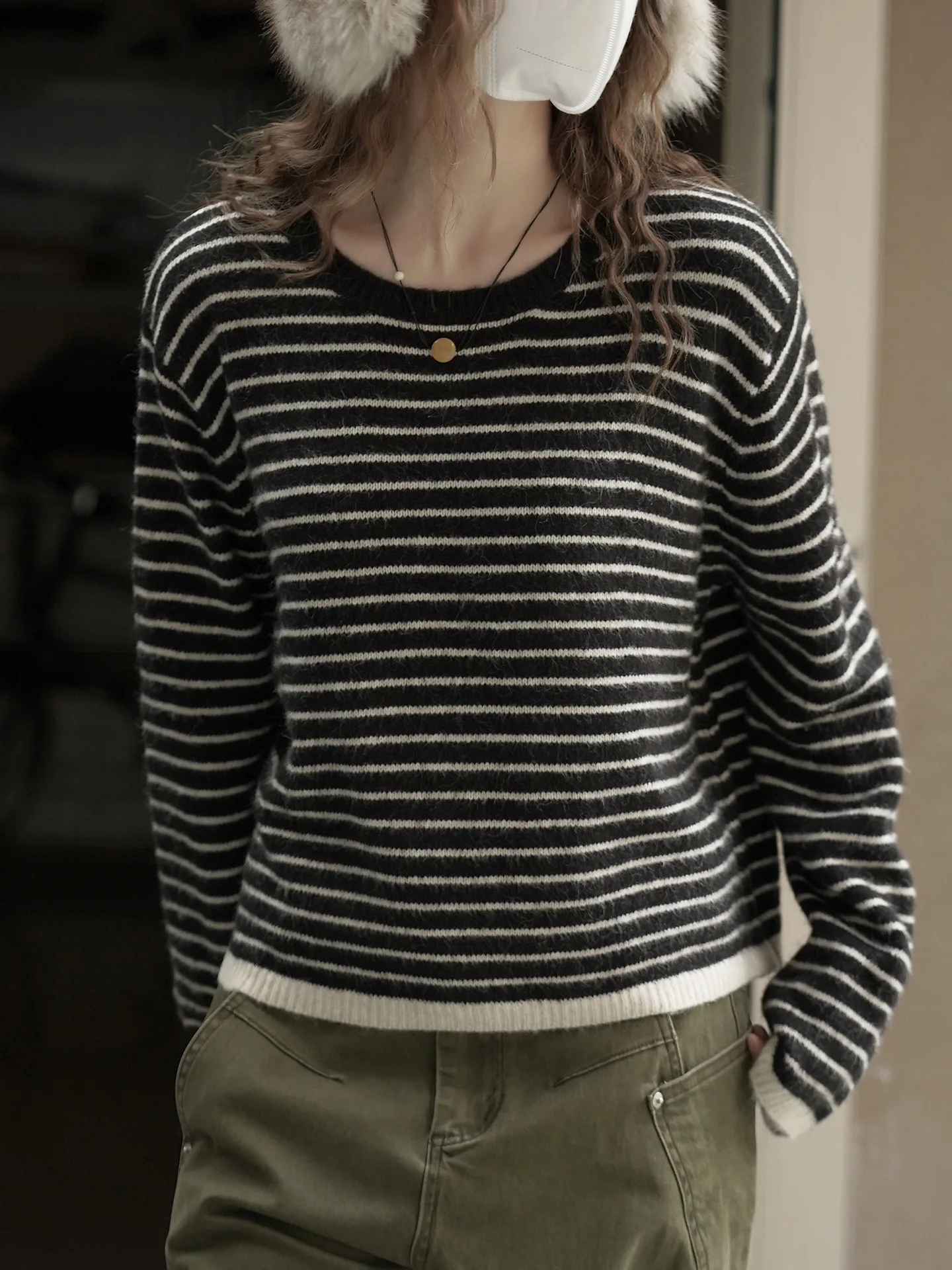 

Зимний новый корейский модный релаксационный свитер с круглым вырезом в тонкую полоску, свободный топ для женщин