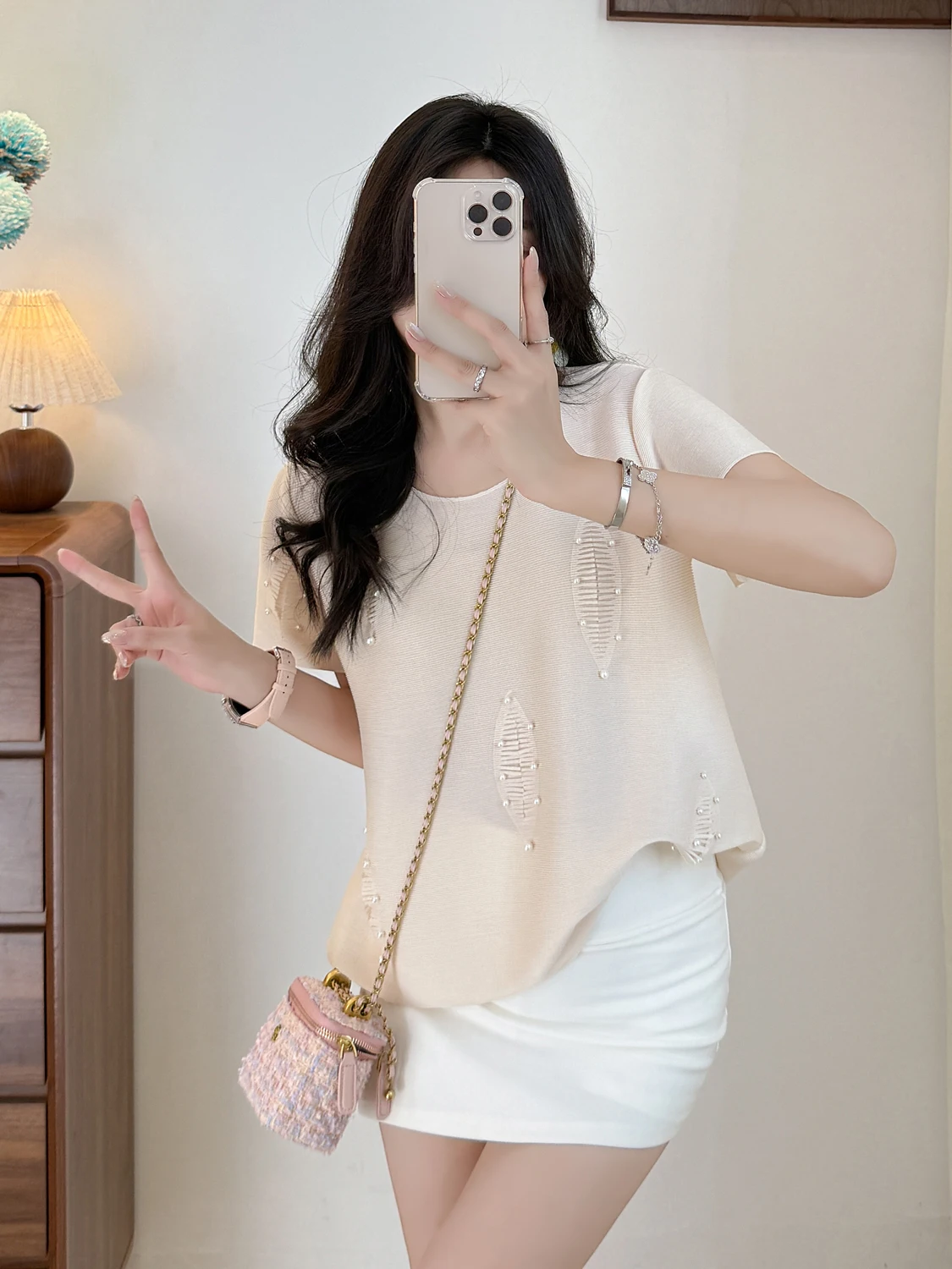 2025 New Style Women's Short Sleeve round Neck T-Shirt Three Houses Wind Sensation Slimming Pleated Casual Polyester Fiber