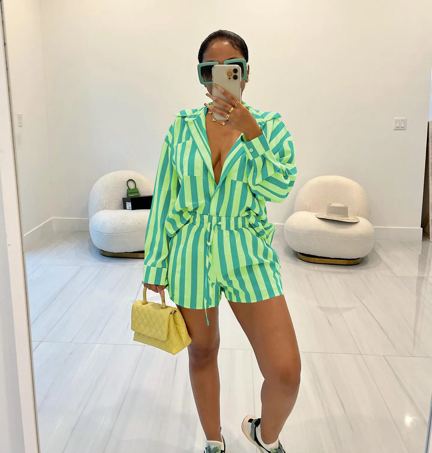 Summer Fashion Loose Comfort Suit Women's Four Elastic Vertical Stripes Long Sleeved Shirt And Shorts Casual Two-Piece Set