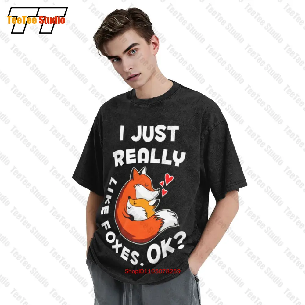 

Футболка унисекс I Just Really Like Foxes SUF1, оверсайз