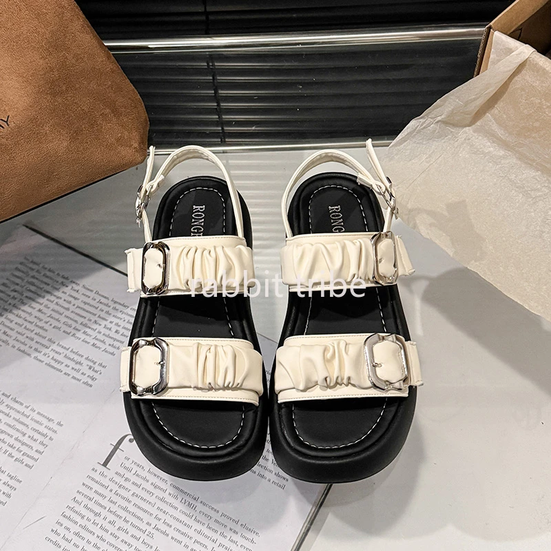 

Designer's One Word Buckle Thick Bottom Women's Sandals Luxury Women's Shoes Round Head Fish Mouth Shoes Sponge Bottom Sandals
