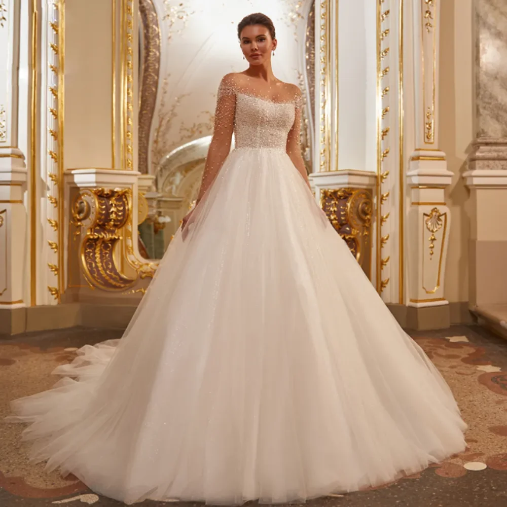 Vestido de casamento frisado a linha tule para mulheres, mangas compridas, o-pescoço, botões, zíper traseiro, vestidos de noiva requintados, novos