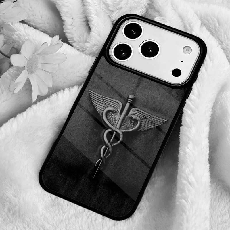 Винтажный чехол для телефона с изображением медицинского кадуцея (змея и флаг) для iPhone 11, 12, 13, 14, 15, 16e, 17 Pro Max, а также для iPhone 17 Air Винтажный чехол для телефона с изображением медицинского кадуцея (змея и флаг) для iPhone 11, 12, 13, 14, 15, 16e, 17 Pro Max, а также для iPhone 17 Air