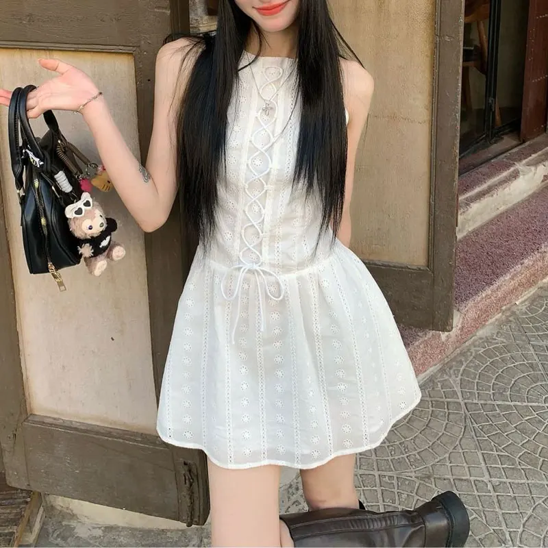 

Fashionable Hollow Out Drawstring Mini Dress Summer Round Neck Women's Clothing Sleeveless Lace Aura Waist A-Line Basic Dresses