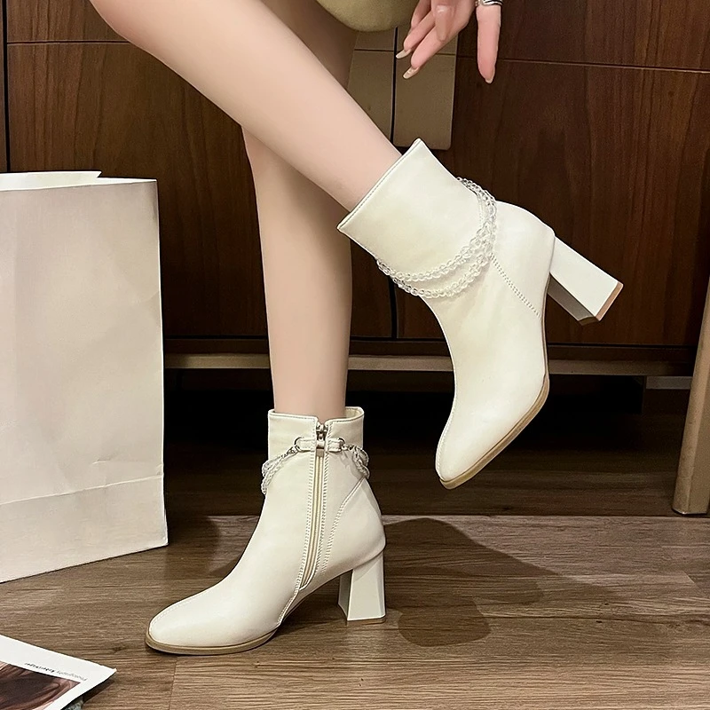 الجوارب البيضاء النساء كتلة كعب ساحة تو البيج نحيل الأحذية 2025 خريف جديد الفرنسية حذاء من الجلد عالية الكعب #2