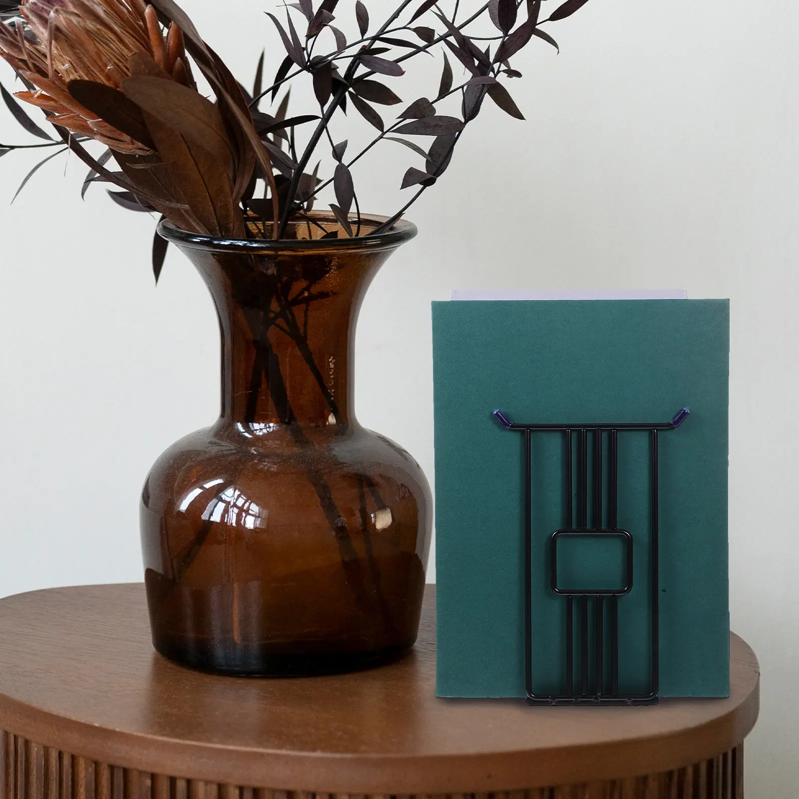 

2Pcs Decorative Metal Bookends Heavy Duty Book Organizer for Books Dvds Magazines Files Cookbooks Kids Shelf Decor Aesthetic