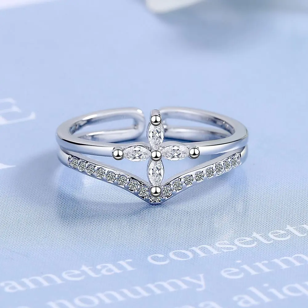 925 Sterling Silver Flower White Zircon Ring for Women Size Adjustable Exquisite Design Fashion Jewelry, Available in Gold