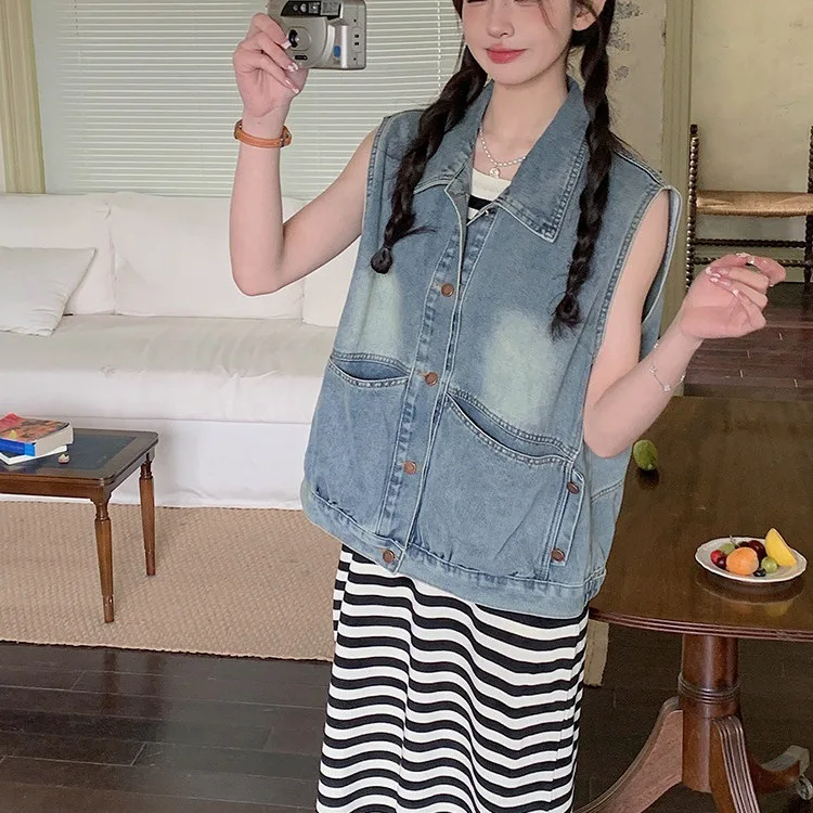 2026 Spring Summer Chaleco New Retro Denim Vest Jacket Fashionable Versatile Loose Big Pocket Sleeveless Top Women Waistcoat