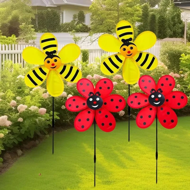 2Pcs Garden Decorative Bee and Ladybug Windmill Home Countyard Decoration Outdoor Garden Stake Insect Themed Decorations